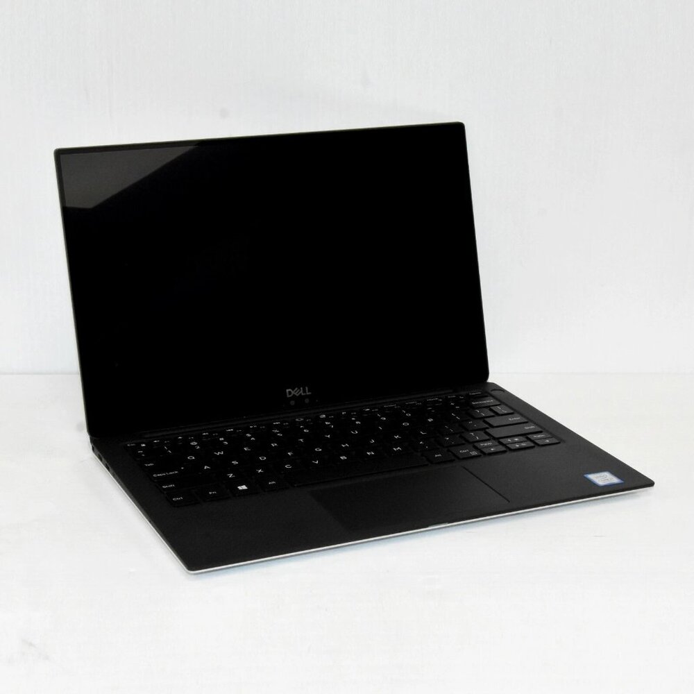 (I-23159) Dell P82G Laptop